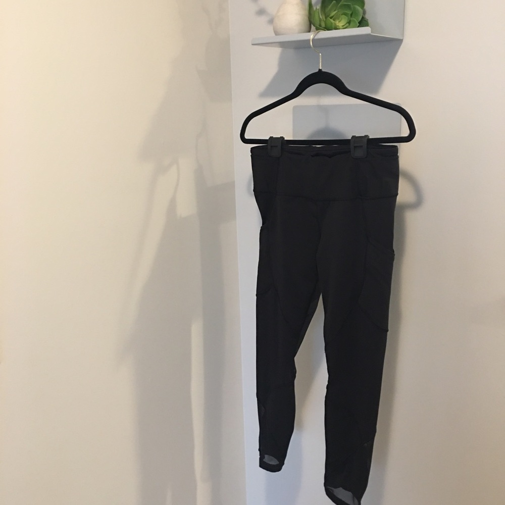 Lululemon black leggings, size 10